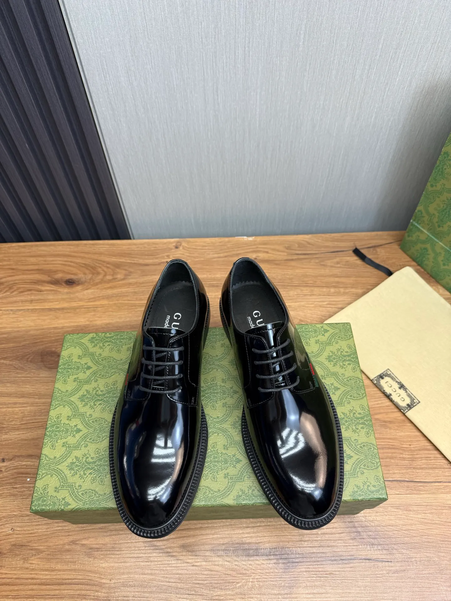 Factory price 520💰 ＧＵＣＩＩ Men's business casual leather shoes, luxurious and noble👞All imported original brand leather, just to create a more comfortable wearing experience, upper: original cowhide ➕Imported full cow lining, original outsole ✔️36-45 (45 non-returnable)